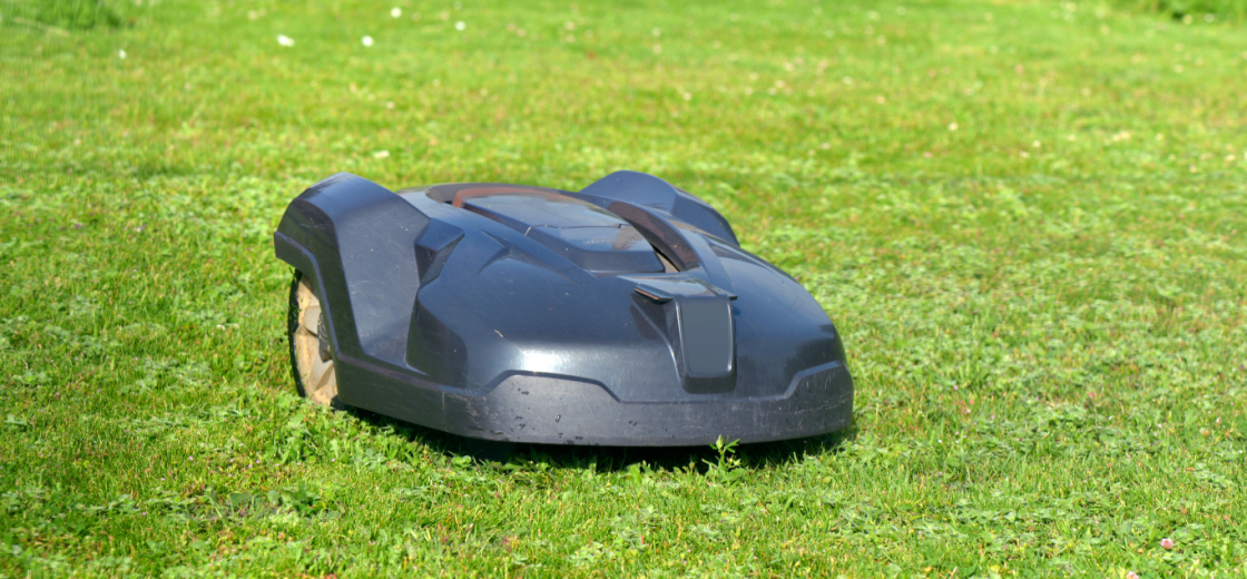 Meilleurs-robots-tondeuses-2025-1 Meilleurs-robots-tondeuses-2025-1